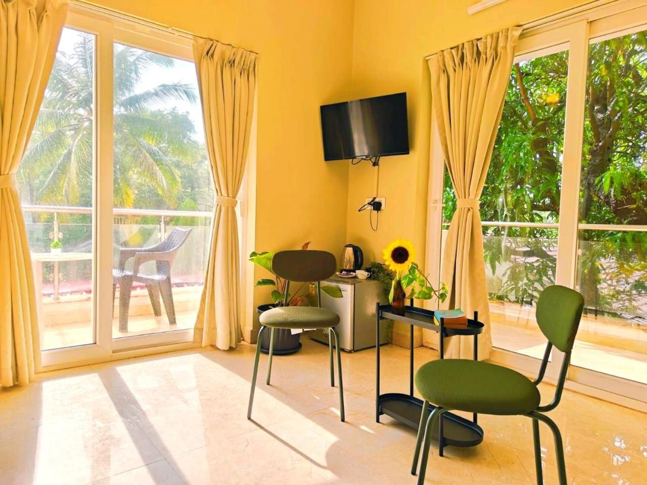 La Ritz Sea View Hotel Old Goa Εξωτερικό φωτογραφία